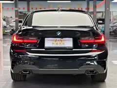 2021 BMW 3 Series 330i M Sport Night Package, чёрный — фото 9