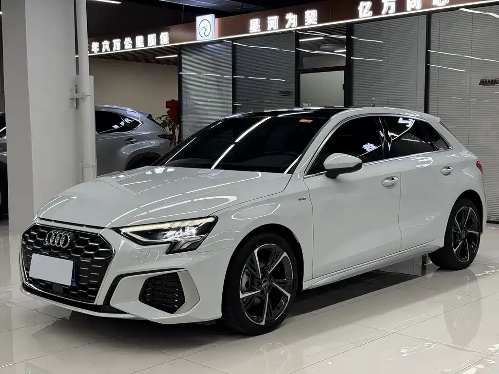 2023 Audi A3 Sportback 35 TFSI Fashion Sport