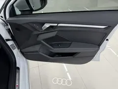 2023 Audi A3 Sportback 35 TFSI Fashion Sport, белый — фото 5