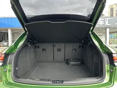 2021 Porsche Macan 2.0T, зелёный — фото 15