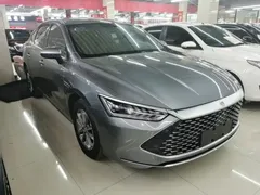 2024 BYD Qin PLUS Honor DM-i PHEV 55km Leading — фото 4