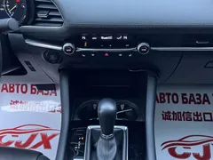 2023 Mazda 3 2.0L AT, белый — фото 12