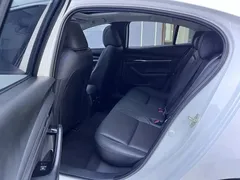 2023 Mazda 3 2.0L AT, белый — фото 13