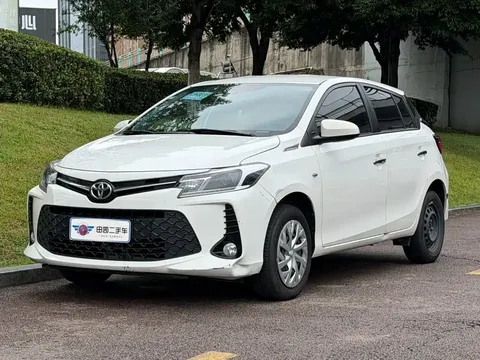 2022 Toyota Vios FS 1.5L CVT CARE