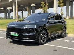 2026 Aito M7 EREV Ultra 4WD 5-seat 192-line Lidar, чёрный — фото 1
