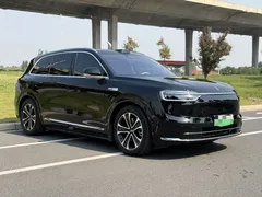 2026 Aito M7 EREV Ultra 4WD 5-seat 192-line Lidar, чёрный — фото 2