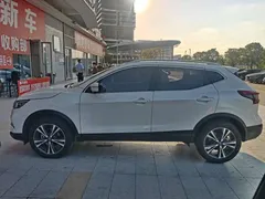 2022 Nissan Qashqai 2.0L CVT XV Prem Luxury, белый — фото 3