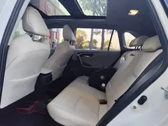 2023 Toyota Wildlander Hybrid 2.5L E-CVT 2WD Luxury Plus, белый — фото 7