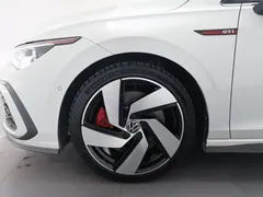 2021 Volkswagen Golf GTI 380TSI DSG, белый — фото 17