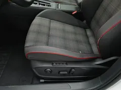 2021 Volkswagen Golf GTI 380TSI DSG, белый — фото 20