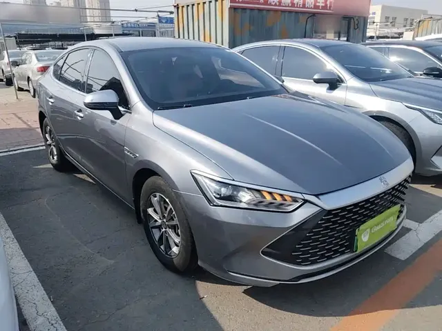 2023 BYD Qin PLUS Champion DM-i PHEV 55KM Leading