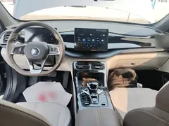2023 BYD Qin PLUS Champion DM-i PHEV 55KM Leading — фото 10