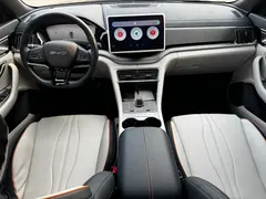 2024 BYD Song PLUS EV 520km Luxury Honor Edition, чёрный — фото 23