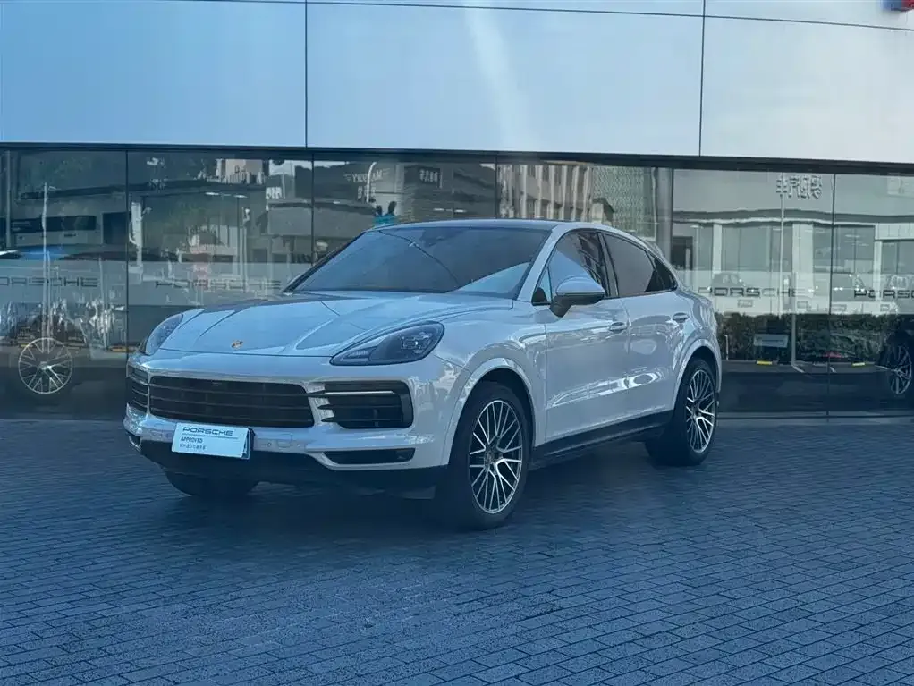 2022 Porsche Cayenne S Coupe 2.9T Platinum