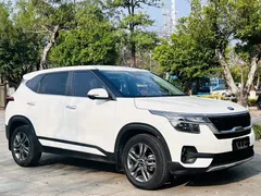 2020 Kia Seltos 1.5L CVT Smart, белый — фото 2