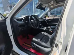 2021 Toyota Wildlander 2.0L CVT 2WD Luxury, белый — фото 7