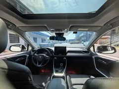 2021 Toyota Wildlander 2.0L CVT 2WD Luxury, белый — фото 8