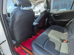 2021 Toyota Wildlander 2.0L CVT 2WD Luxury, белый — фото 9