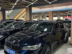 2021 BMW 3 Series 330i M Sport Night Package, чёрный — фото 2