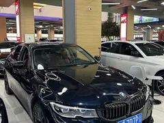 2021 BMW 3 Series 330i M Sport Night Package, чёрный — фото 3