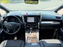 2021 Toyota Alphard Hybrid 2.5L Premium, чёрный — фото 16