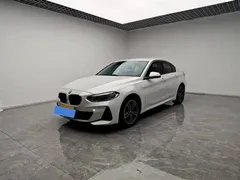 2021 BMW 1 Series 120i M Sport, белый — фото 1
