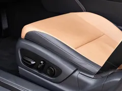 2021 Lexus ES 300h Hybrid Premium, белый — фото 20
