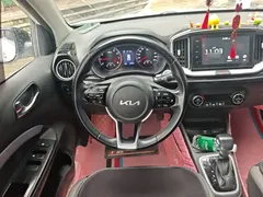 2021 Kia Yipao 1.4L CVT Sunroof, белый — фото 11