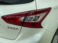 2021 Nissan Tiida 1.6L CVT, белый — фото 8