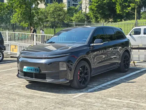 2024 Li Auto L6