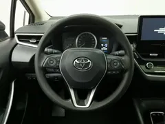 2021 Toyota Corolla Hybrid 1.8L E-CVT Elite, белый — фото 11