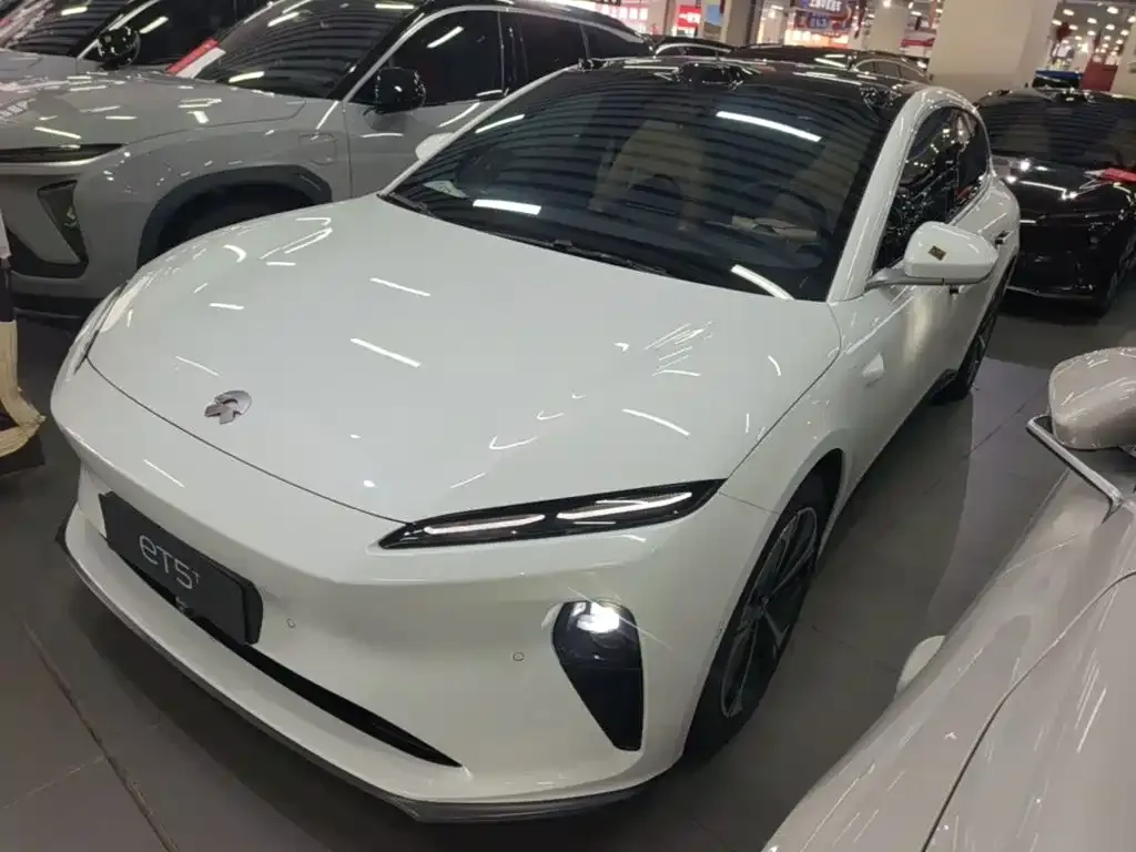 2024 Nio ET5T 75kWh Touring