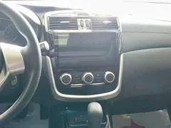 2021 Nissan Tiida 1.6L CVT — фото 13