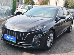 2023 Hongqi E-QM5 EV 620km PLUS, чёрный — фото 1