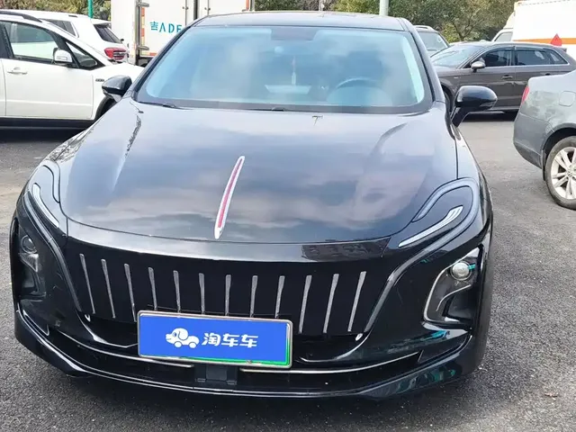 2023 Hongqi E-QM5 EV 620km PLUS