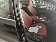 2025 Hongqi H5 PHEV 130, чёрный — фото 25