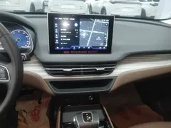 2023 Hongqi E-QM5 EV 620km PLUS, чёрный — фото 13