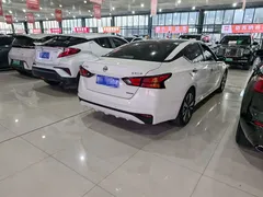 2021 Nissan Teana 2.0L XL Comfort, белый — фото 5