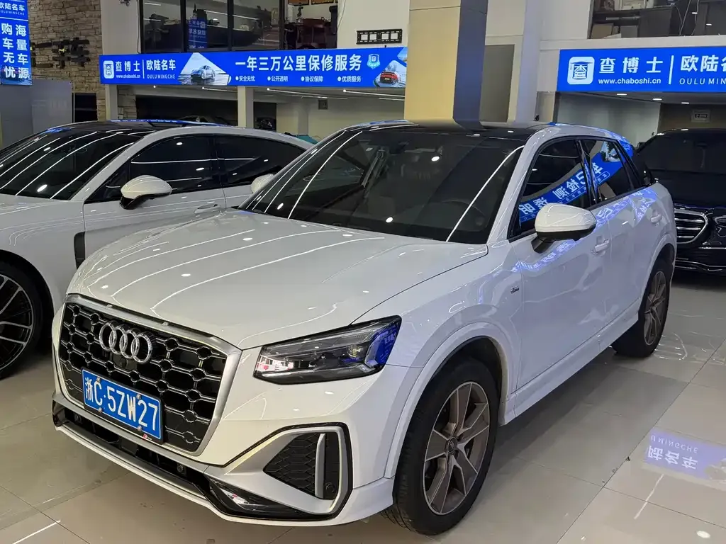 2022 Audi Q2L 35 TFSI Fashion Sport