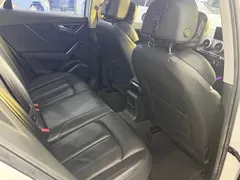 2022 Audi Q2L 35 TFSI Fashion Sport, белый — фото 11