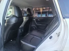 2020 Toyota RAV4 2.0L CVT 2WD Fashion, белый — фото 9
