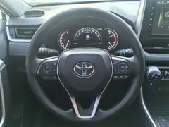 2020 Toyota RAV4 2.0L CVT 2WD Fashion, белый — фото 17