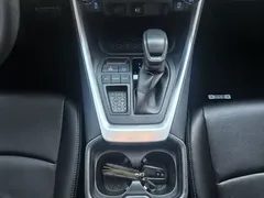 2020 Toyota RAV4 2.0L CVT 2WD Fashion, белый — фото 24