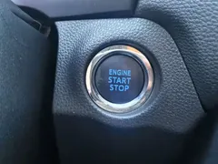 2020 Toyota RAV4 2.0L CVT 2WD Fashion, белый — фото 26