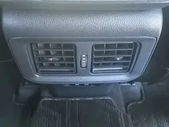 2020 Toyota RAV4 2.0L CVT 2WD Fashion, белый — фото 28