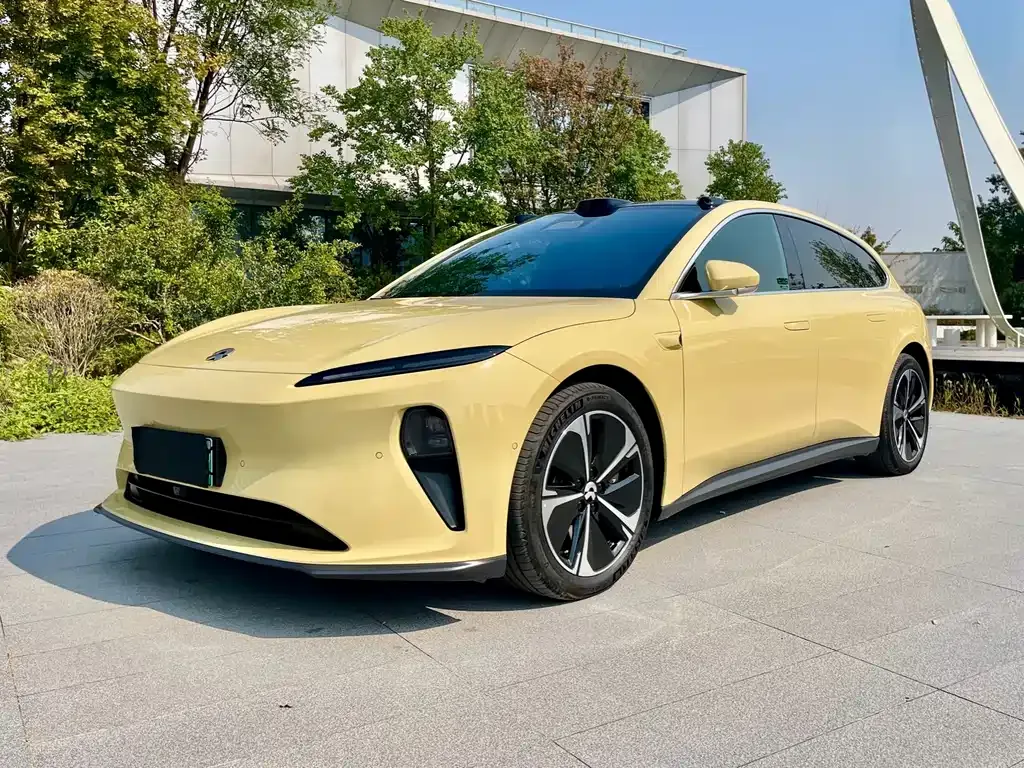 2024 Nio ET5T 75kWh Touring
