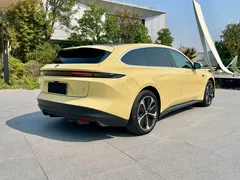 2024 Nio ET5T 75kWh Touring — фото 17
