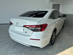 2022 Honda Civic 180TURBO CVT, белый — фото 4