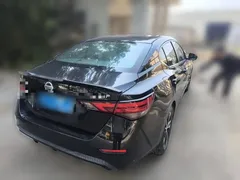 2021 Nissan Sylphy 1.6L XL CVT, чёрный — фото 4