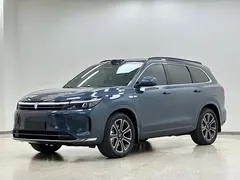 2024 Aito M7 1.5T RWD Smart Driving Ultra 5-seat, синий — фото 1